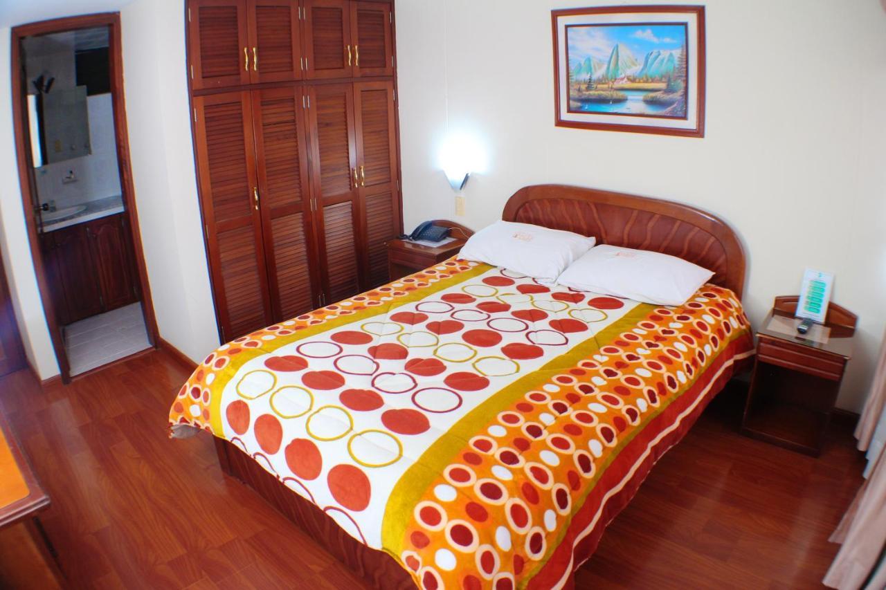 Hotel Santa Isabel 2 イピアレス エクステリア 写真