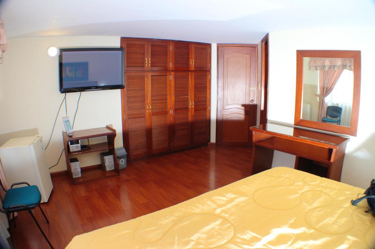 Hotel Santa Isabel 2 イピアレス エクステリア 写真