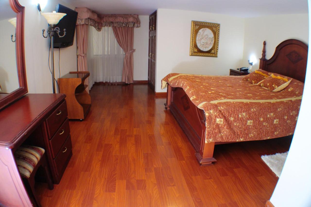 Hotel Santa Isabel 2 イピアレス エクステリア 写真