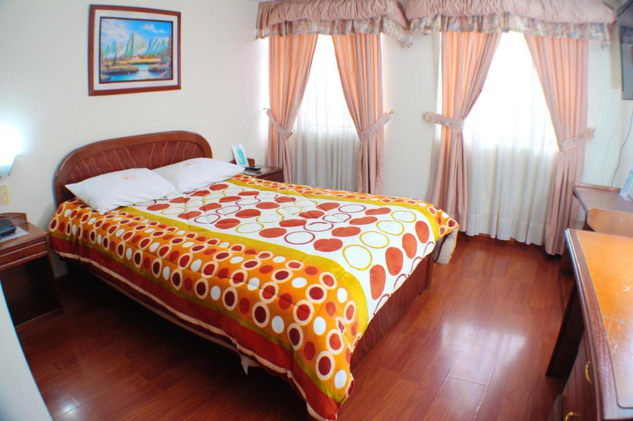 Hotel Santa Isabel 2 イピアレス エクステリア 写真