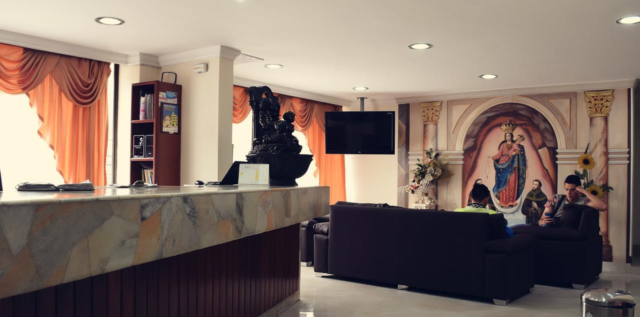 Hotel Santa Isabel 2 イピアレス エクステリア 写真